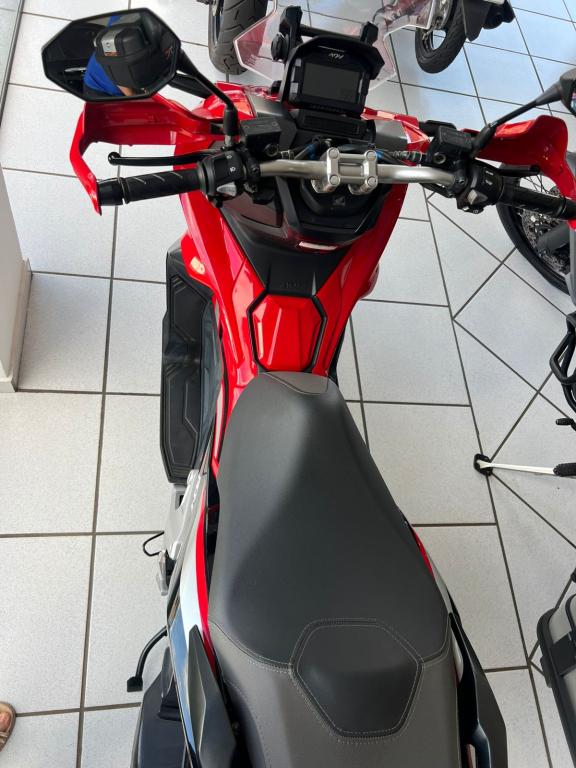HONDA ADV 150 - Foto