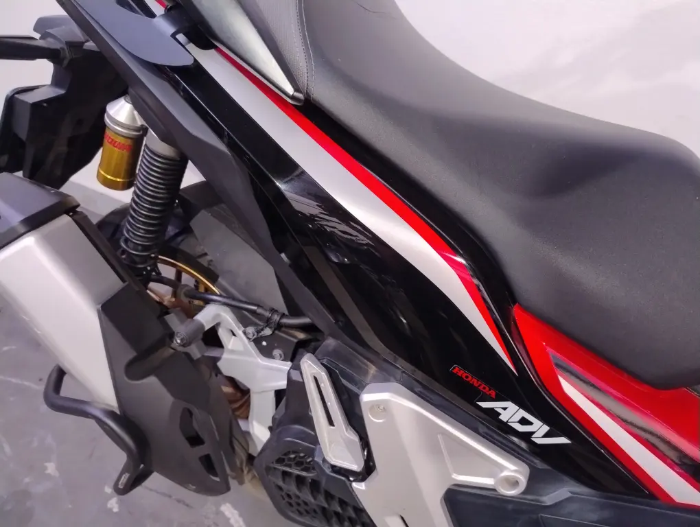 HONDA ADV 150 - Foto