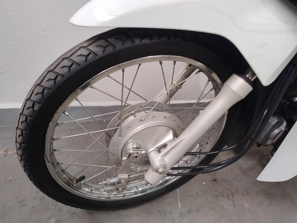 HONDA Biz 110 I - Foto