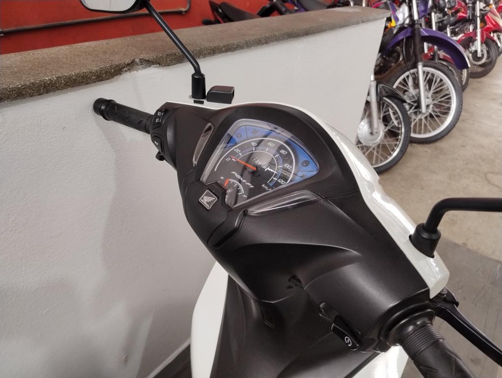 HONDA Biz 110 I - Foto