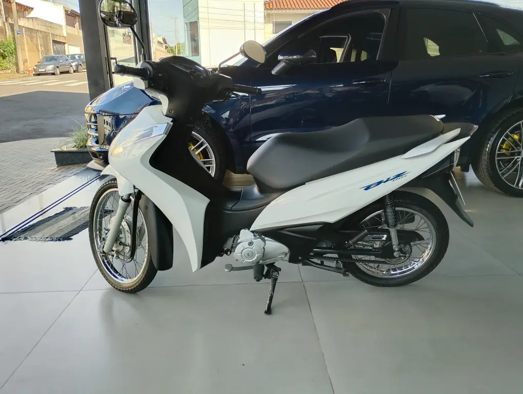 HONDA Biz 110 I - Foto
