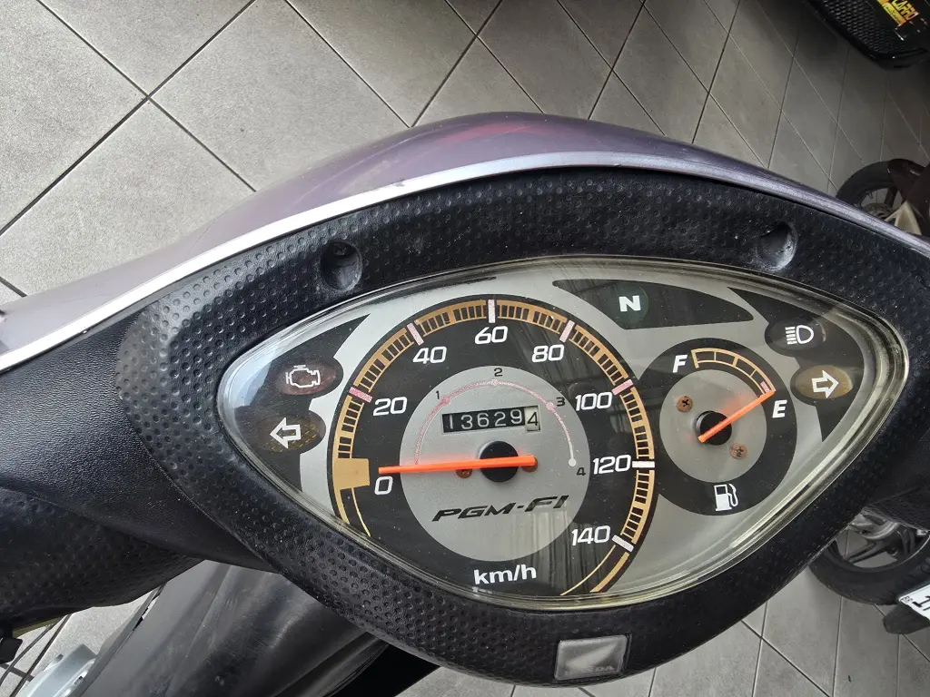 HONDA Biz 125 - Foto