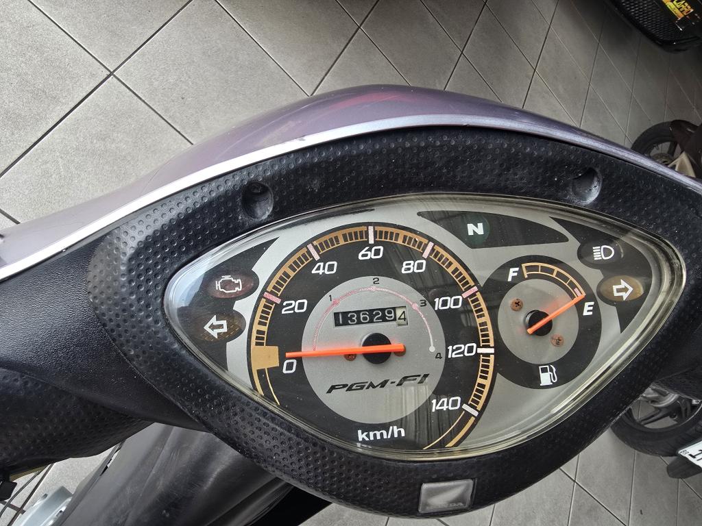 HONDA Biz 125 - Foto