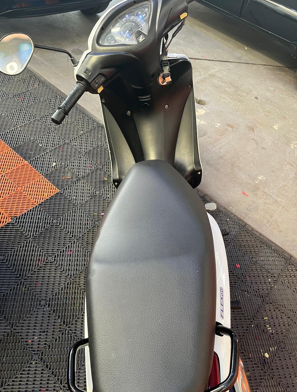HONDA Biz 125 - Foto