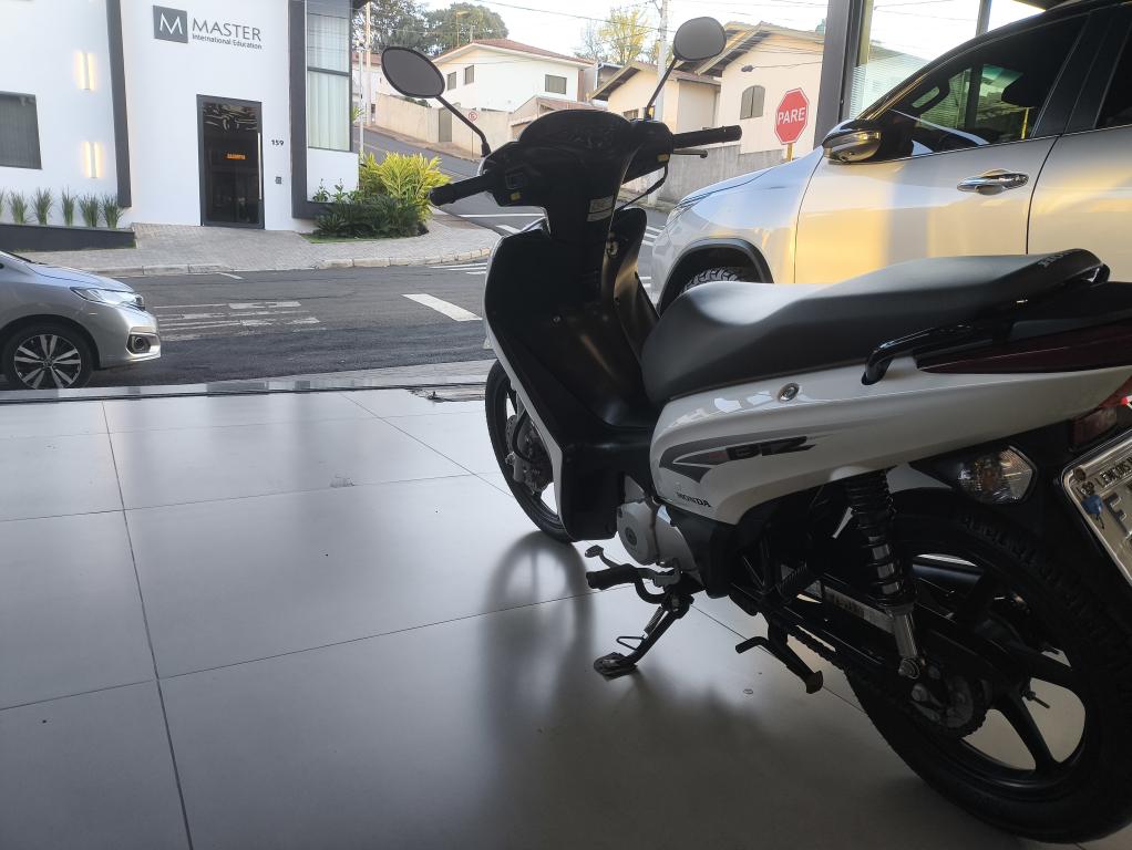 HONDA Biz 125 - Foto