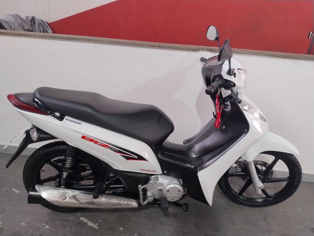 HONDA Biz 125 - Foto