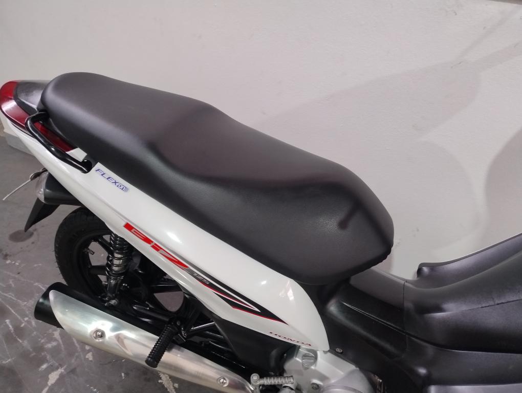 HONDA Biz 125 - Foto