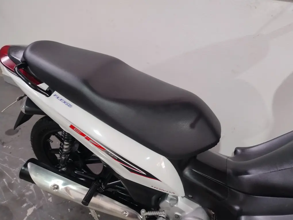 HONDA Biz 125 - Foto