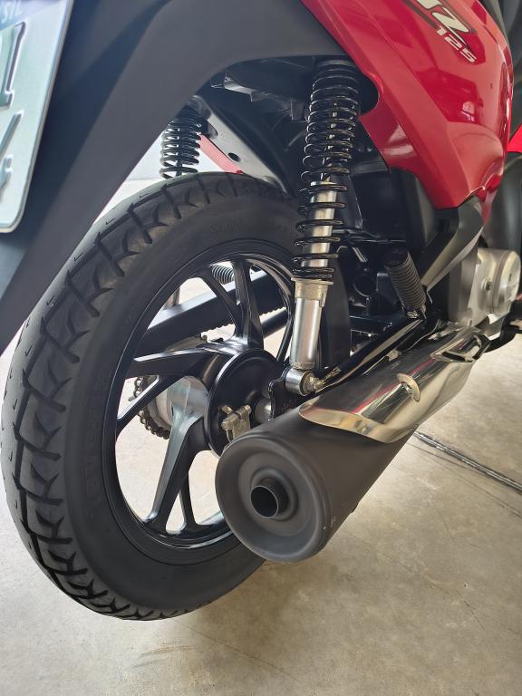 HONDA Biz 125 - Foto