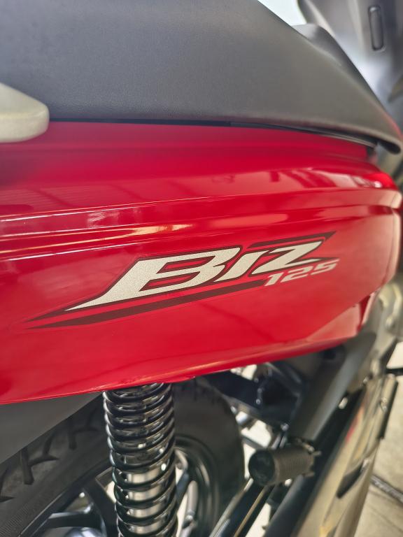 HONDA Biz 125 - Foto