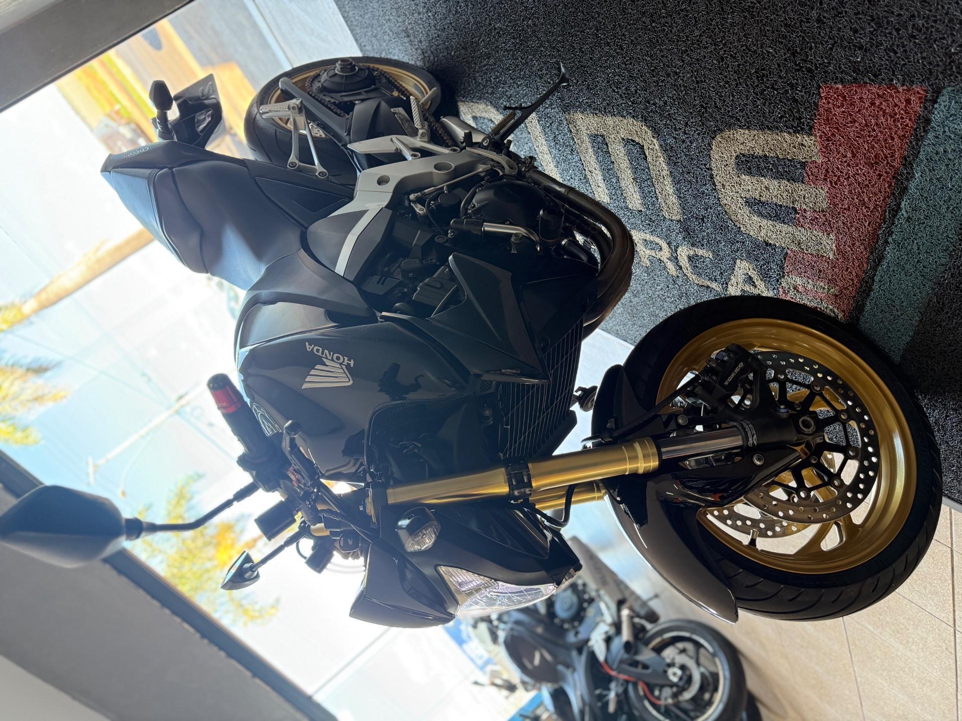 HONDA CB 1000 R - Foto