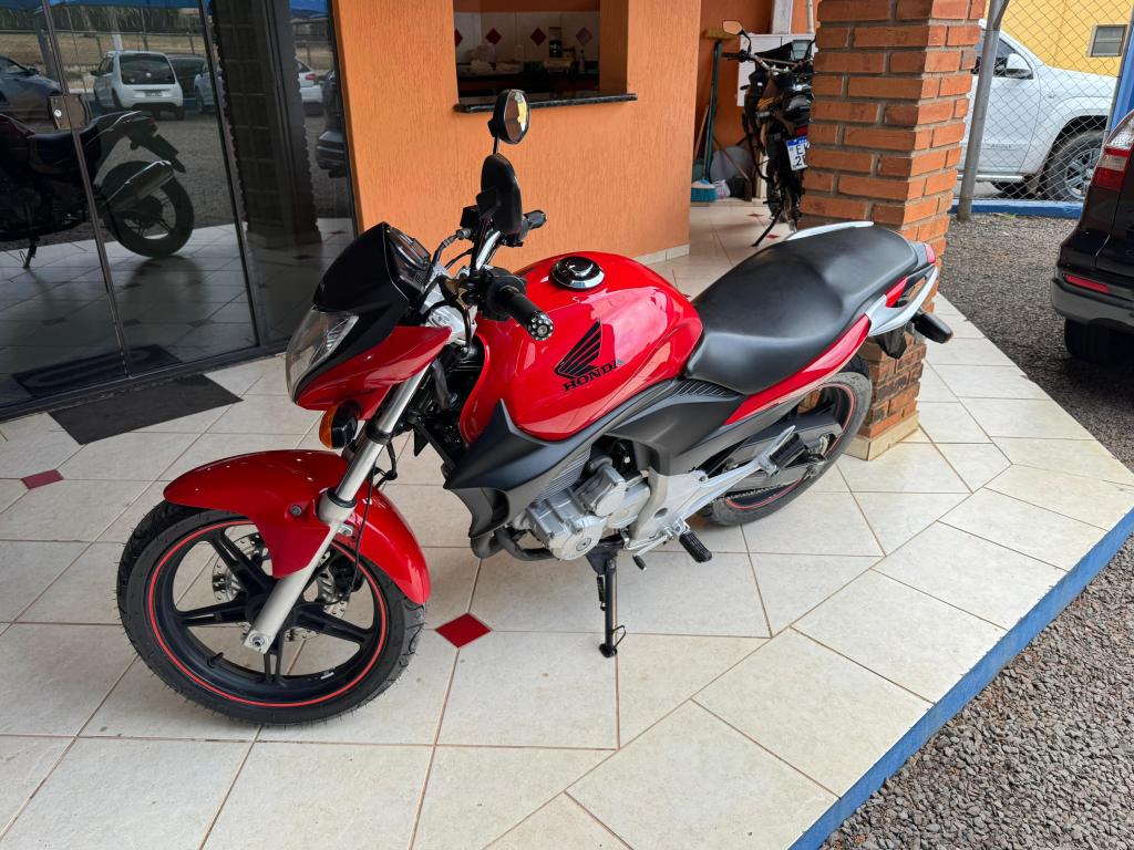 HONDA CB 300 R - Foto