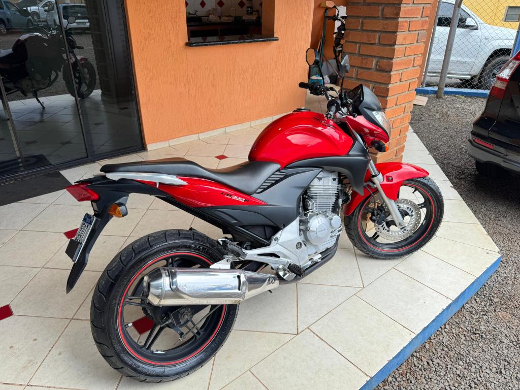 HONDA CB 300 R - Foto