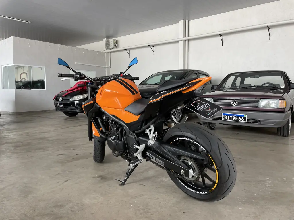 HONDA CB 500 F - Foto