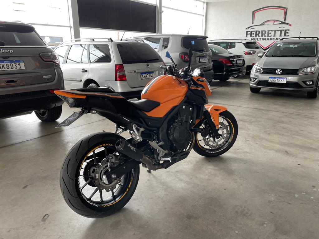 HONDA CB 500 F - Foto