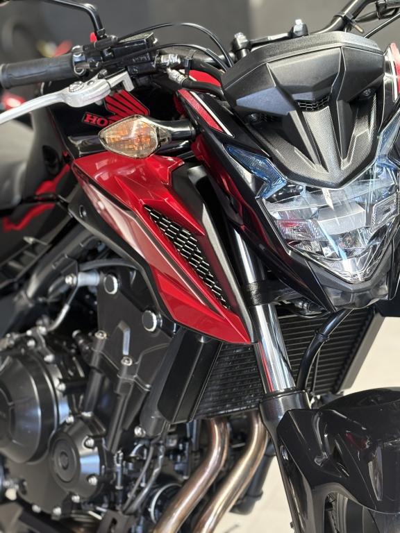 HONDA CB 500 F - Foto