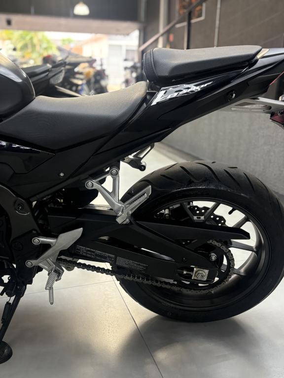 HONDA CB 500 F - Foto