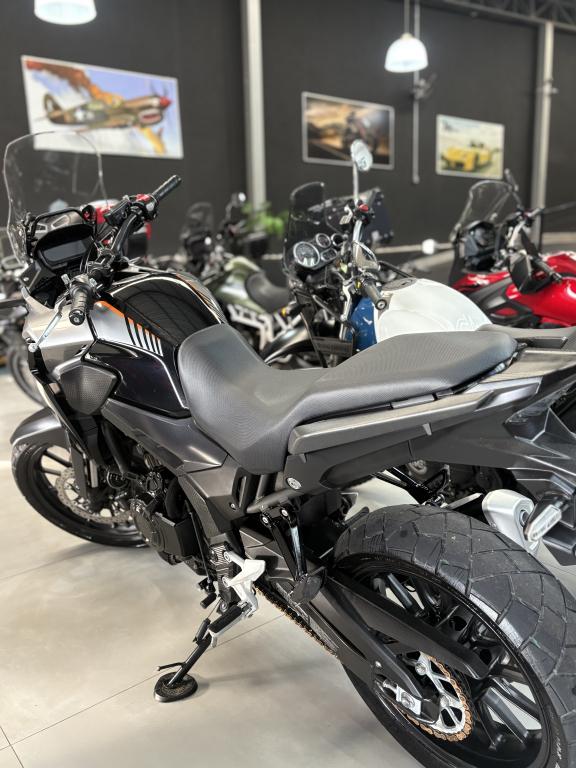 HONDA CB 500 X - Foto