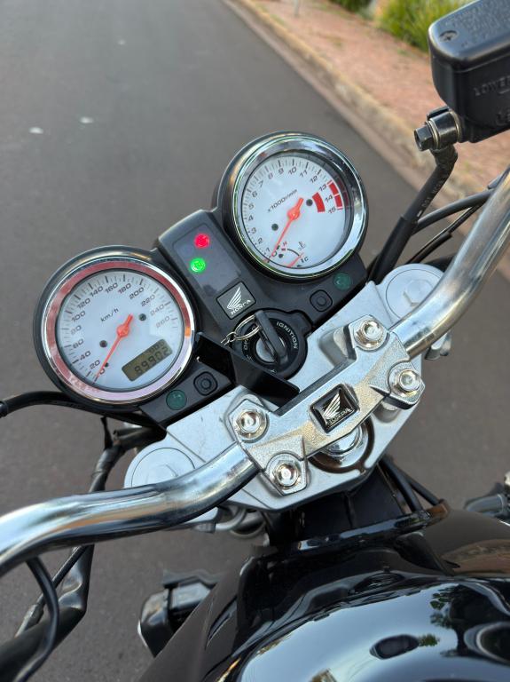 HONDA CB 600 F HORNET - Foto