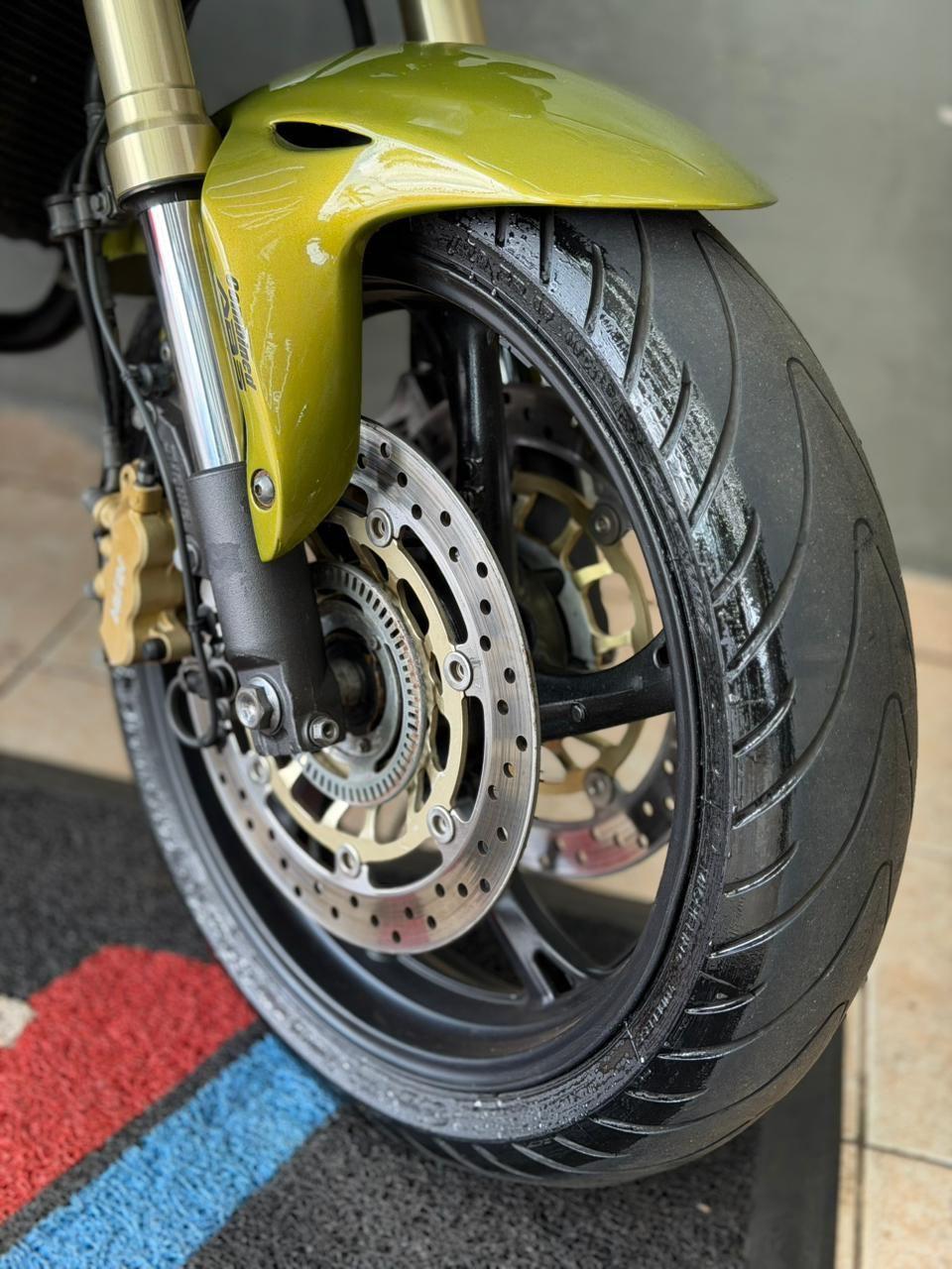 HONDA CB 600 F HORNET - Foto