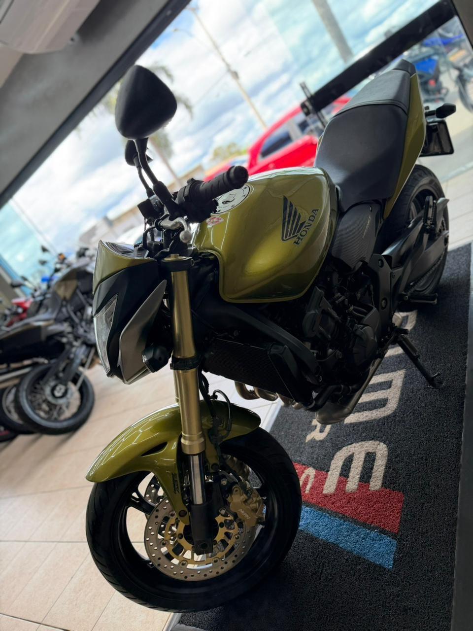 HONDA CB 600 F HORNET - Foto