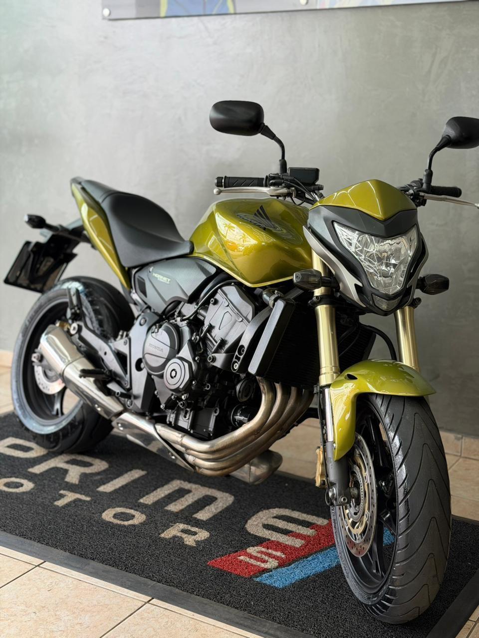 HONDA CB 600 F HORNET - Foto