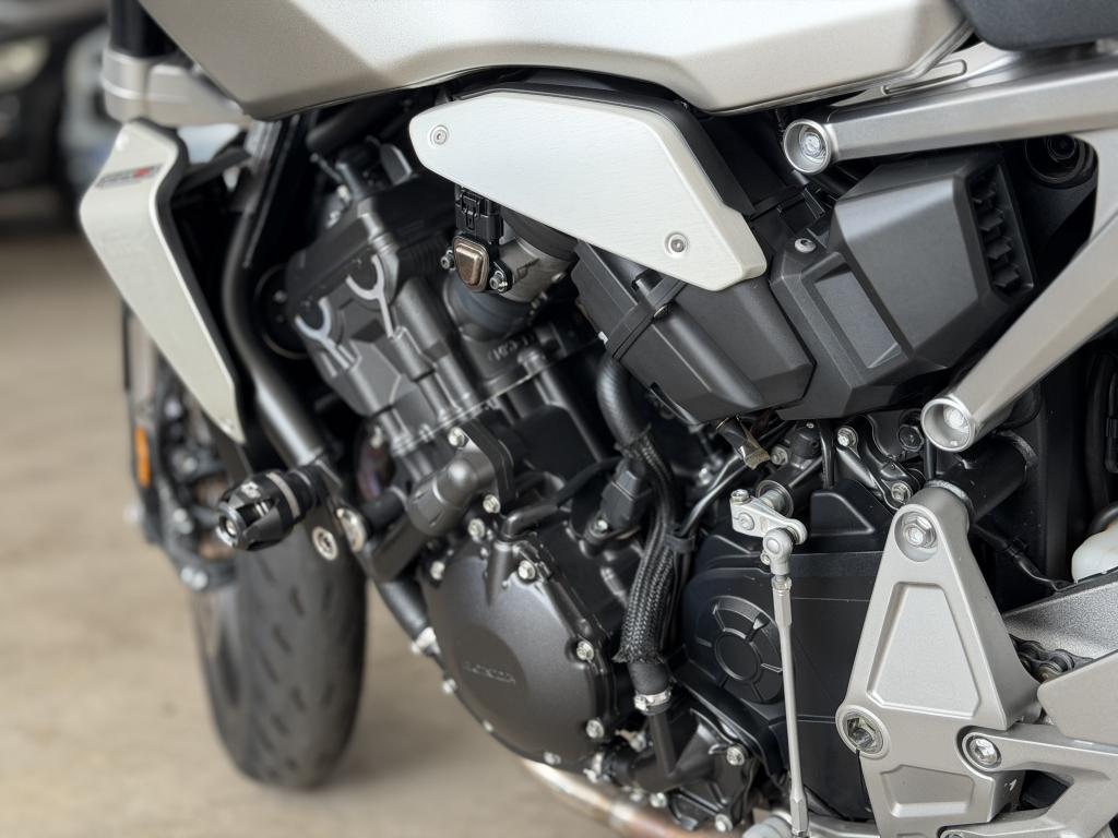 HONDA CBR 1000 - Foto