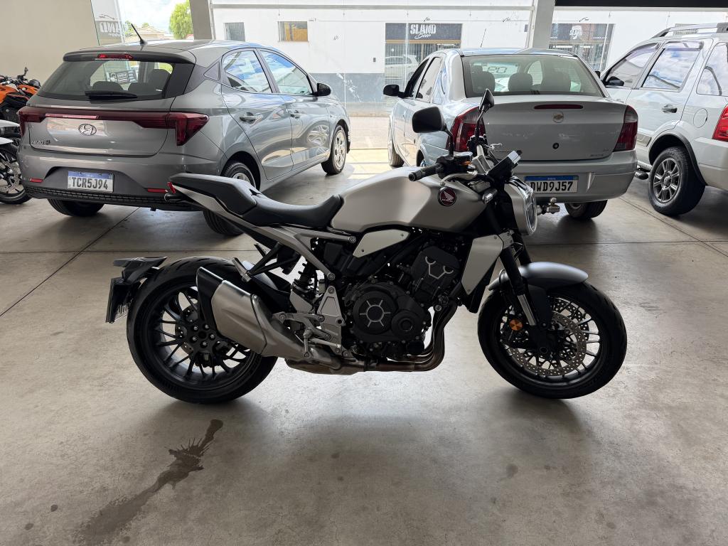 HONDA CBR 1000 - Foto