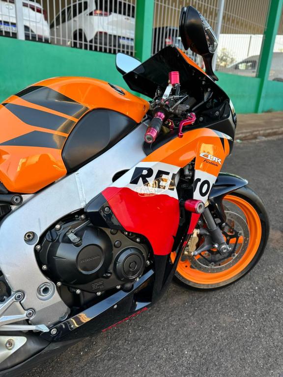 HONDA CBR 1000 RR - Foto