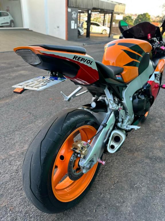 HONDA CBR 1000 RR - Foto