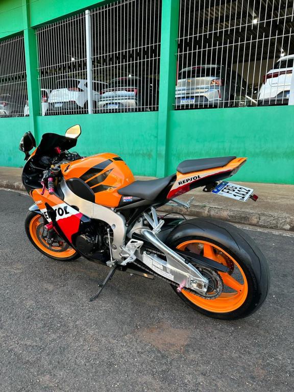HONDA CBR 1000 RR - Foto