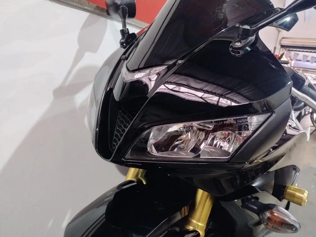 HONDA CBR 600 RR - Foto