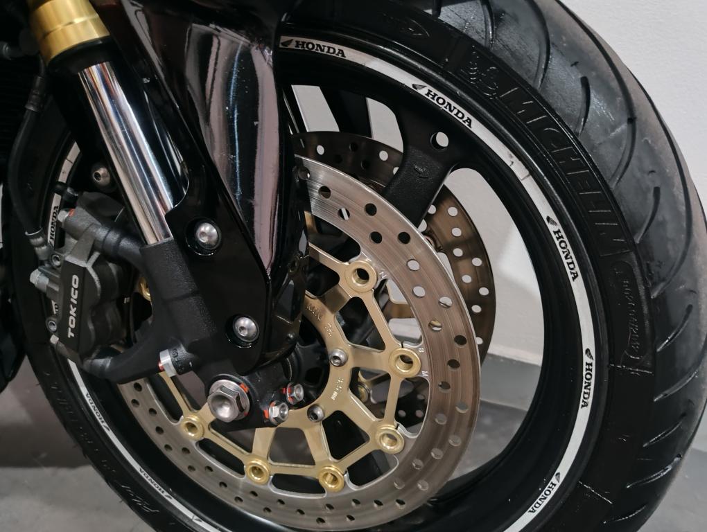 HONDA CBR 600 RR - Foto