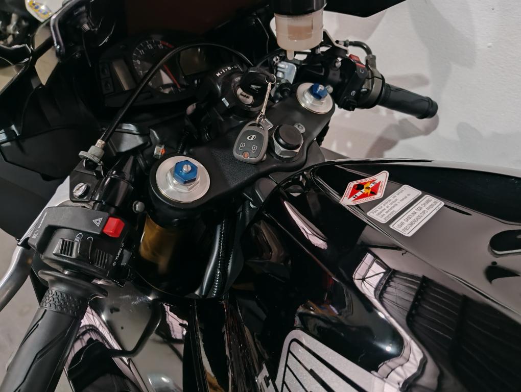 HONDA CBR 600 RR - Foto