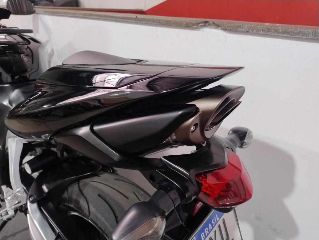 HONDA CBR 600 RR - Foto