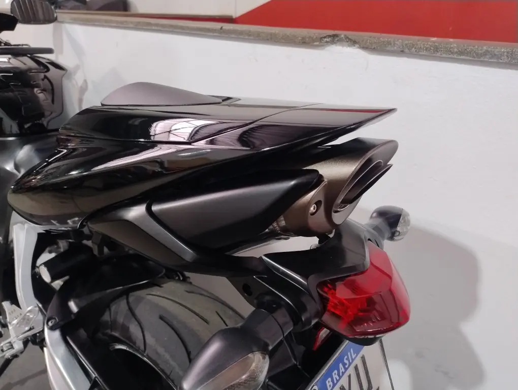 HONDA CBR 600 RR - Foto