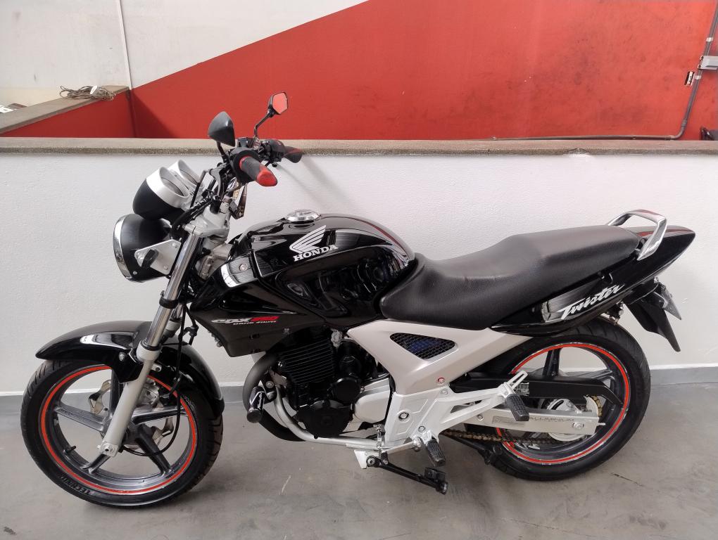 HONDA CBX Twister 250 - Foto