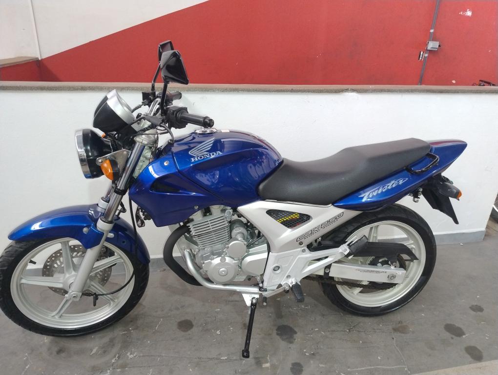HONDA CBX Twister 250
