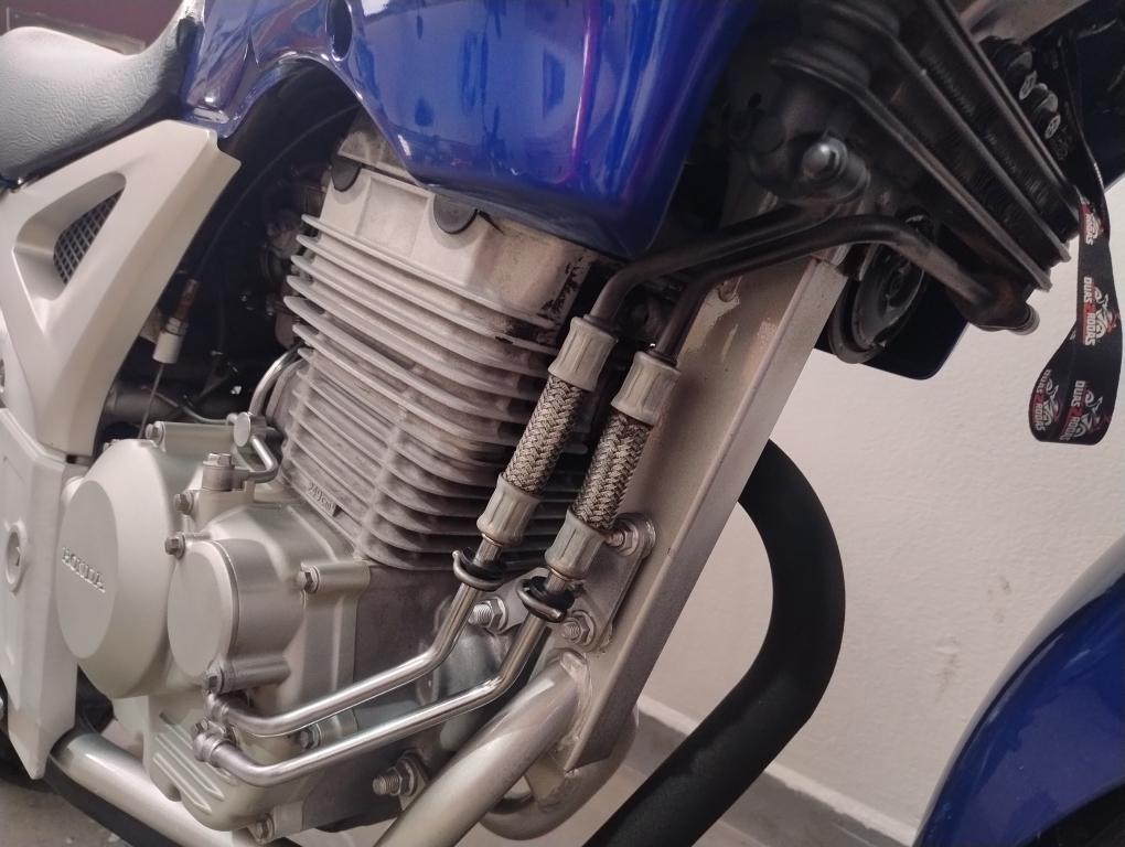 HONDA CBX Twister 250 - Foto