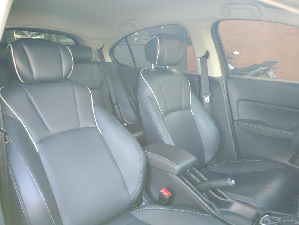 HONDA City Hatch - Foto