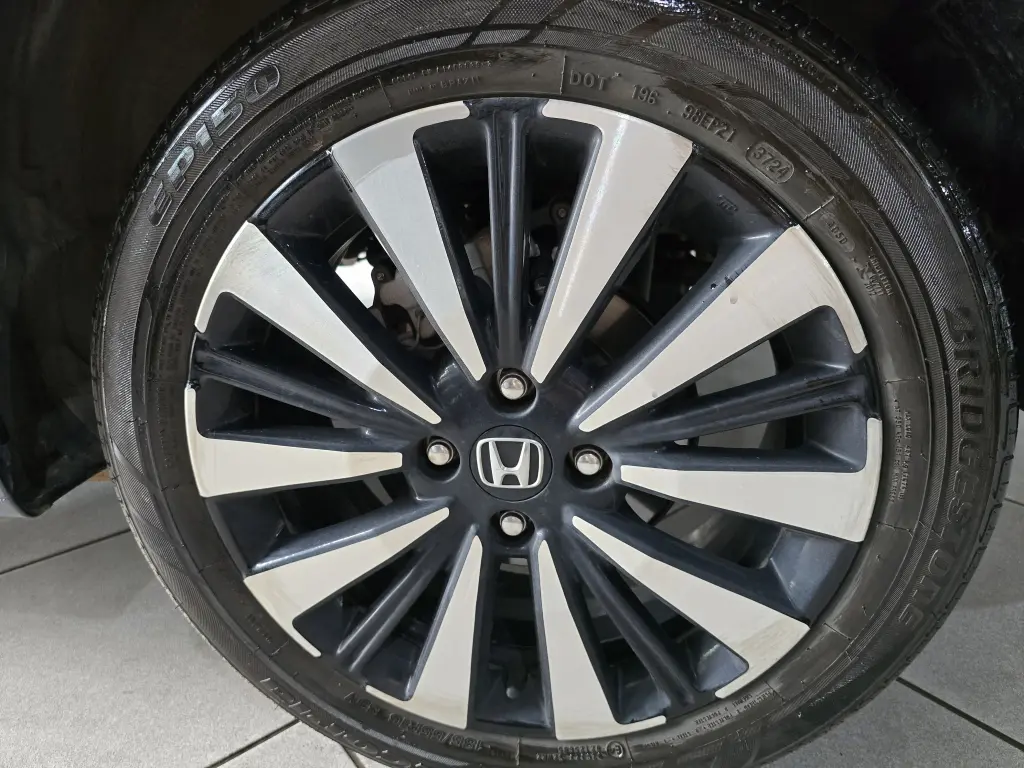 HONDA City Hatch - Foto