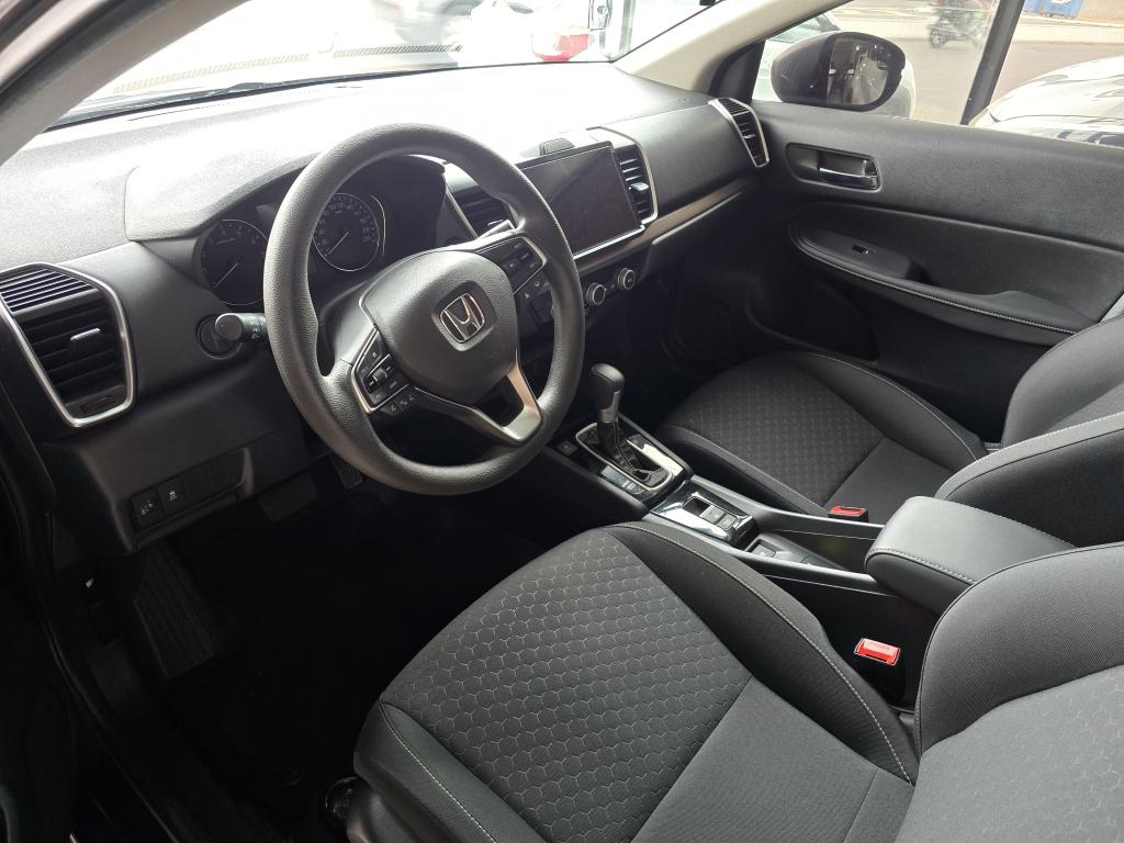 HONDA City Hatch - Foto