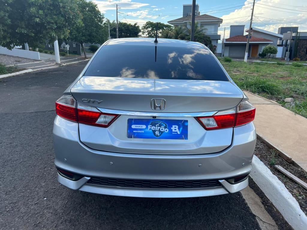 HONDA City Sedan - Foto