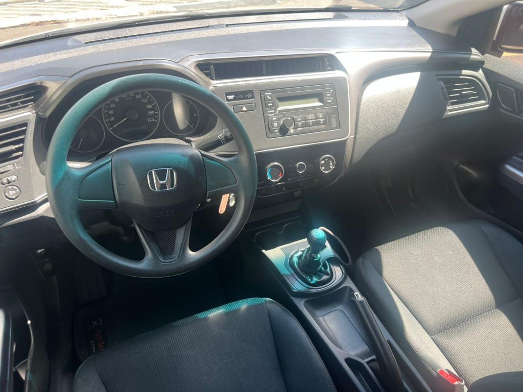 HONDA City Sedan - Foto