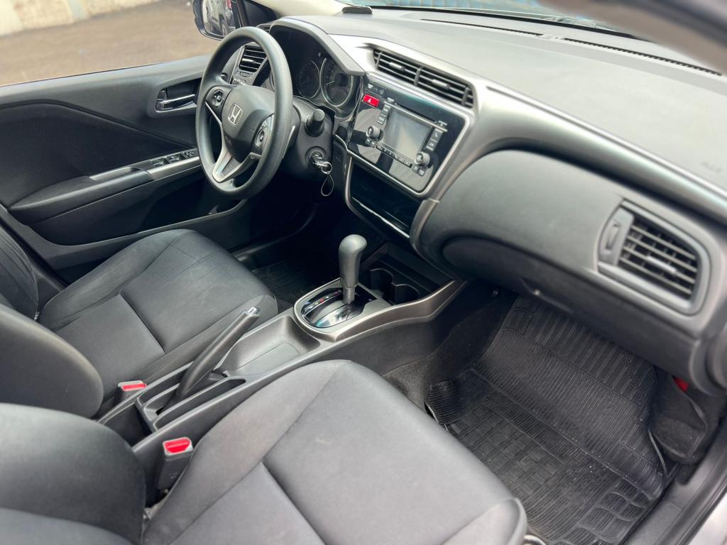 HONDA City Sedan - Foto