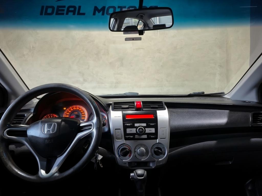 HONDA City Sedan - Foto