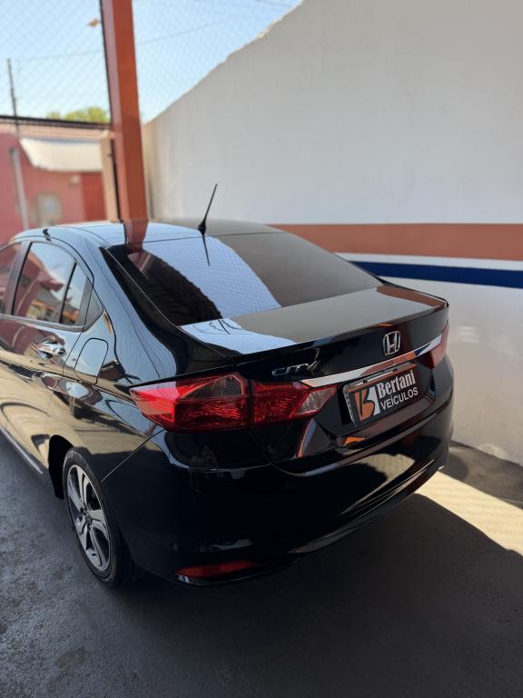 HONDA City Sedan - Foto