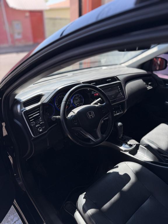 HONDA City Sedan - Foto