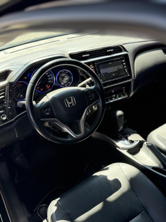 HONDA City Sedan - Foto