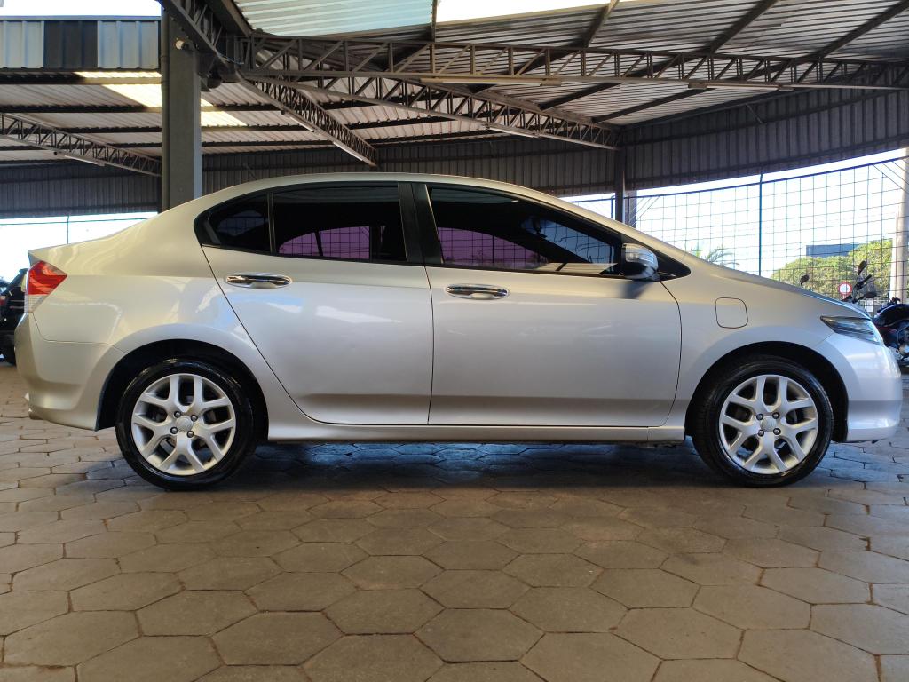 HONDA City Sedan - Foto